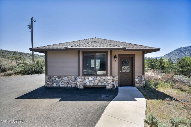 499 Alpine View Court, Carson City, NV 89705
