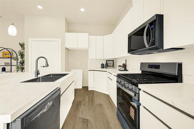 7106 Potenzza Lane, Houston, TX 77076