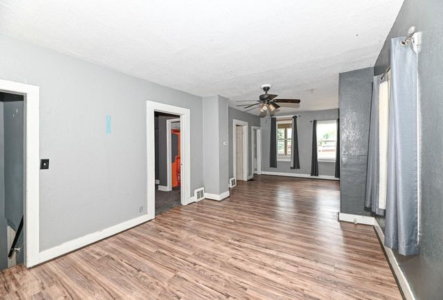 1721 Spring PLACE, Racine, WI 53404