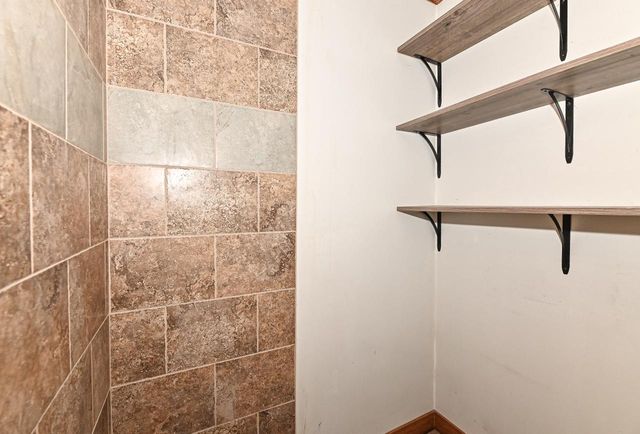 1721 Spring PLACE, Racine, WI 53404