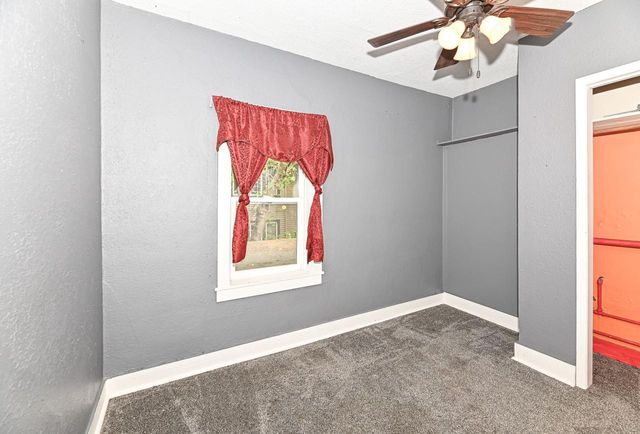 1721 Spring PLACE, Racine, WI 53404