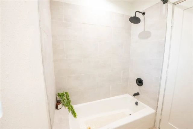 15528 Cobalt, Sylmar, CA 91342