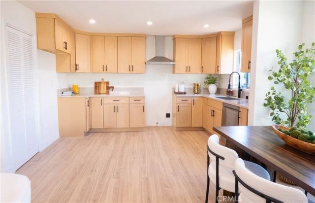 15528 Cobalt, Sylmar, CA 91342