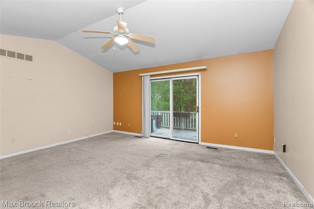 5199 Shenandoah Court, West Bloomfield, MI 48323