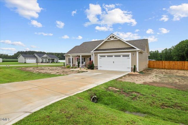 21 Oakbridge Way, Princeton, NC 27569