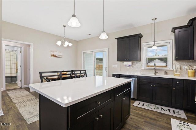 21 Oakbridge Way, Princeton, NC 27569
