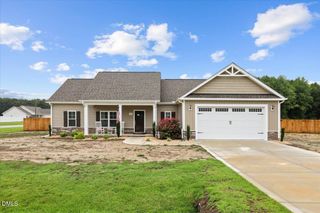21 Oakbridge Way, Princeton, NC 27569