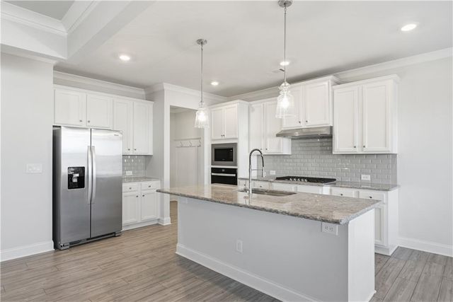 1752 Dover Creek Lane, Lawrenceville, GA 30045