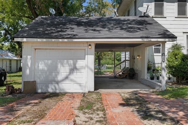 1008 Railroad, Thornton, TX 76687