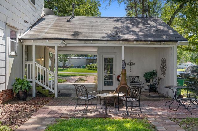 1008 Railroad, Thornton, TX 76687