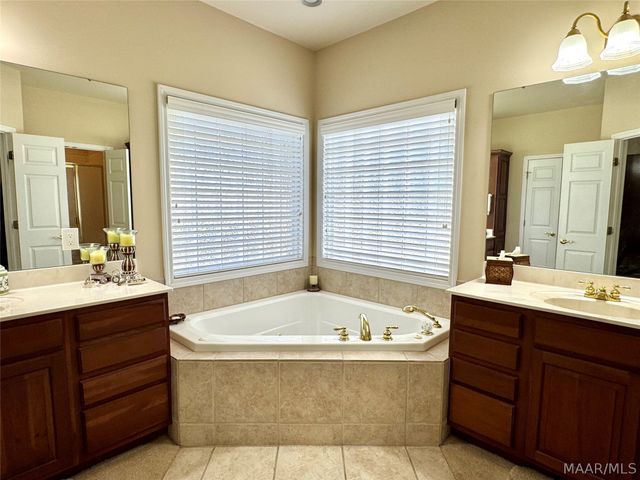 731 Somerset Drive, Montgomery, AL 36117