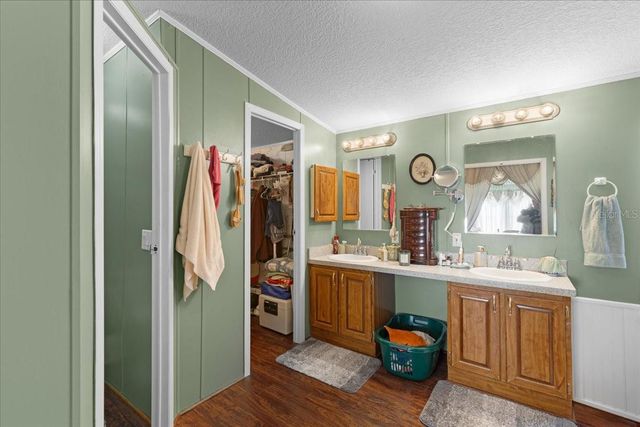 1658 NE 743RD STREET, Old Town, FL 32680