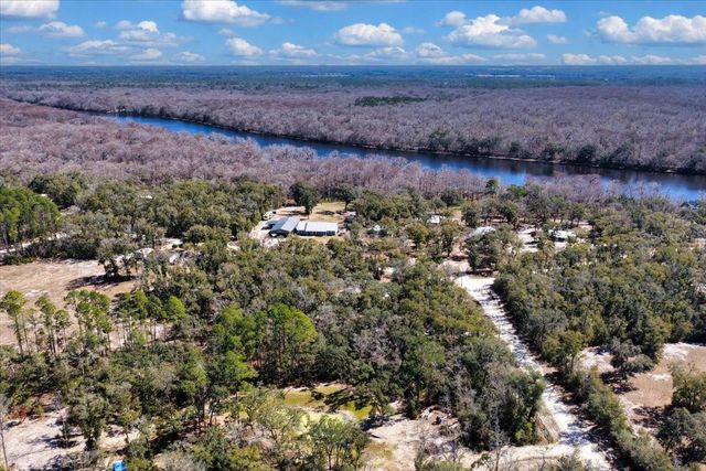 1658 NE 743RD STREET, Old Town, FL 32680