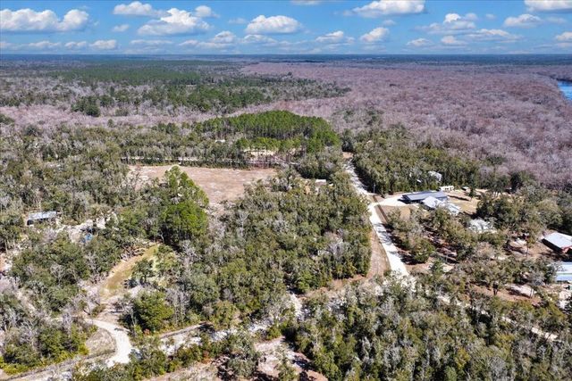 1658 NE 743RD STREET, Old Town, FL 32680