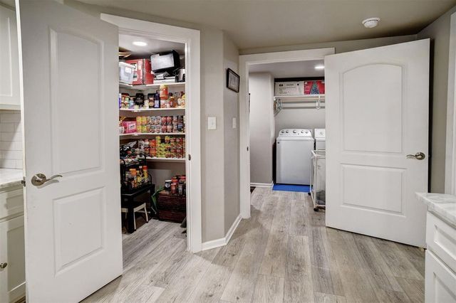 1217 Jones ST, Smithville, TX 78957