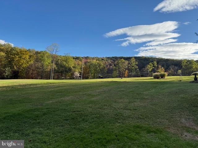 142 CASHMAN RD, Altoona, PA 16601