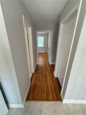 1408 Kenwood Street, Winston-salem, NC 27104