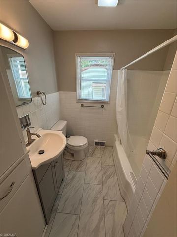 1408 Kenwood Street, Winston-salem, NC 27104