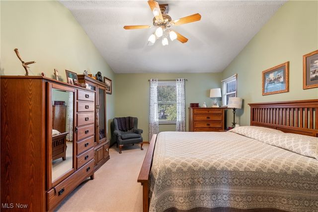 12340 Waterfall Avenue NW, Uniontown, OH 44685