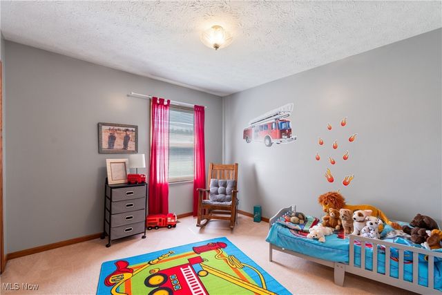 12340 Waterfall Avenue NW, Uniontown, OH 44685