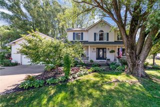 12340 Waterfall Avenue NW, Uniontown, OH 44685