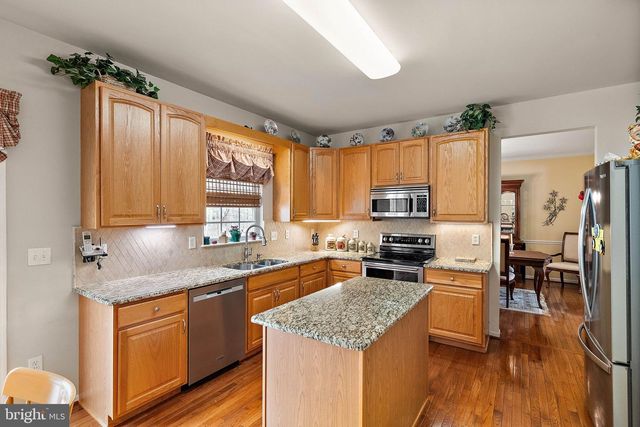 104 GLENCOE CT, Newark, DE 19702