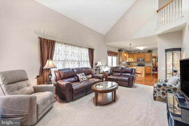 104 GLENCOE CT, Newark, DE 19702