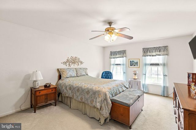 104 GLENCOE CT, Newark, DE 19702