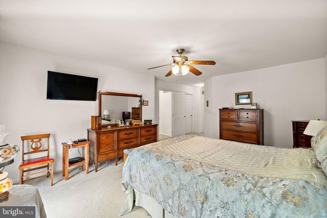 104 GLENCOE CT, Newark, DE 19702