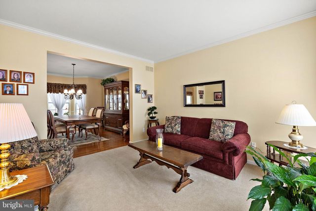 104 GLENCOE CT, Newark, DE 19702