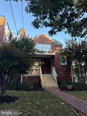4513 45TH ST NW, Washington, DC 20016
