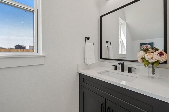 2608 Bristol DR B, Austin, TX 78723