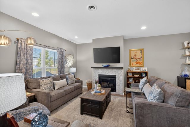 4503 Wild Rose Court, Cedar Falls, IA 50613