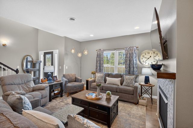 4503 Wild Rose Court, Cedar Falls, IA 50613