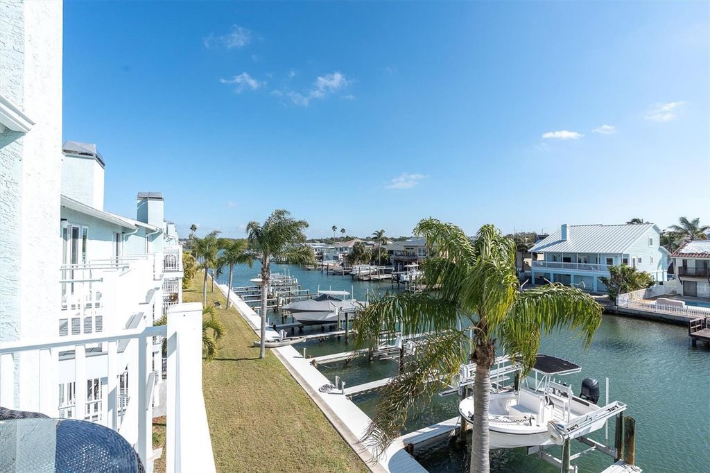 Image 29 of property listing at 641 GARLAND CIRCLE, Indian Rocks Beach, FL 33785