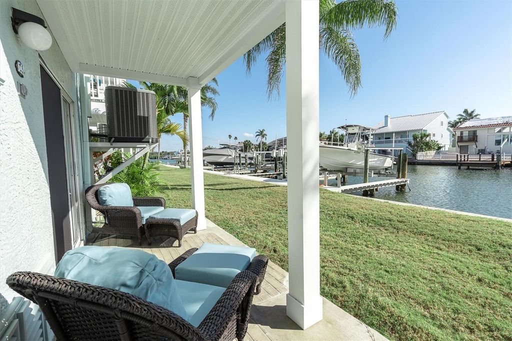 Image 32 of property listing at 641 GARLAND CIRCLE, Indian Rocks Beach, FL 33785