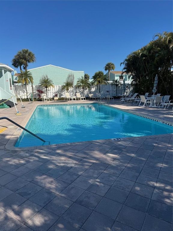 Image 45 of property listing at 641 GARLAND CIRCLE, Indian Rocks Beach, FL 33785