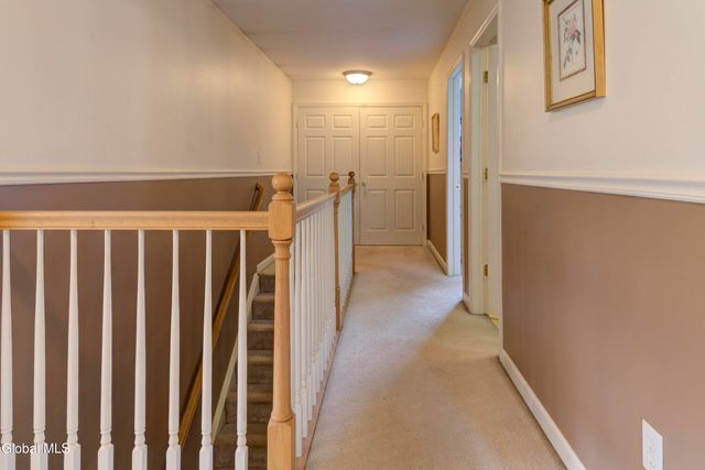 41 Glenview Drive, Scotia, NY 12302