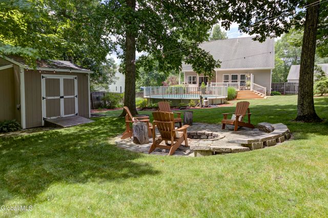 41 Glenview Drive, Scotia, NY 12302