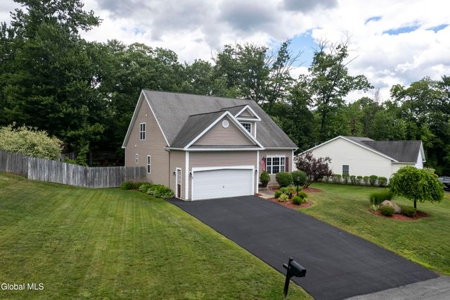41 Glenview Drive, Scotia, NY 12302