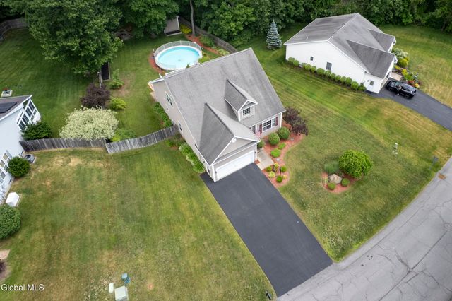 41 Glenview Drive, Scotia, NY 12302