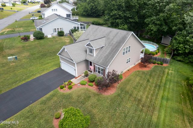 41 Glenview Drive, Scotia, NY 12302