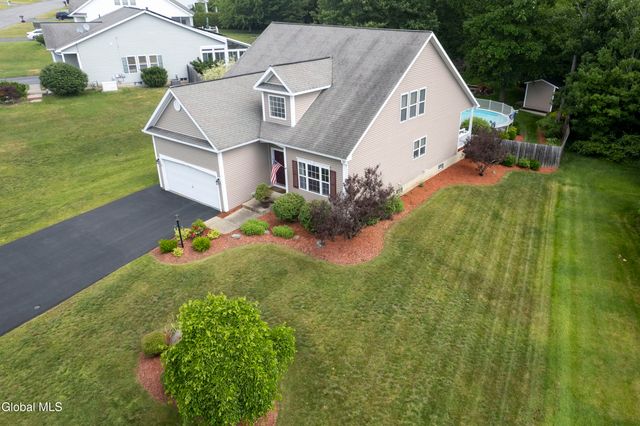 41 Glenview Drive, Scotia, NY 12302