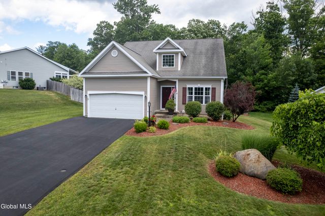 41 Glenview Drive, Scotia, NY 12302