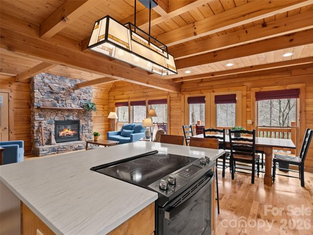 133 Smokemont Drive, Arden, NC 28704