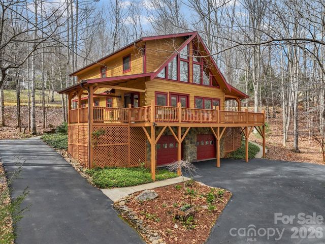133 Smokemont Drive, Arden, NC 28704