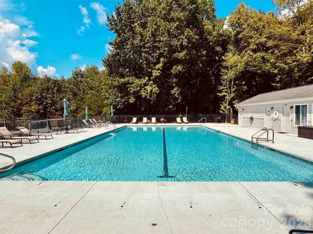 133 Smokemont Drive, Arden, NC 28704