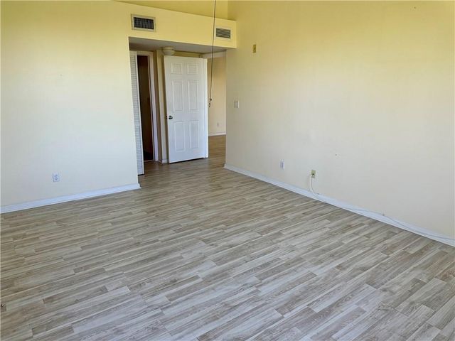 529 E Sheridan St 3081, Dania Beach, FL 33004