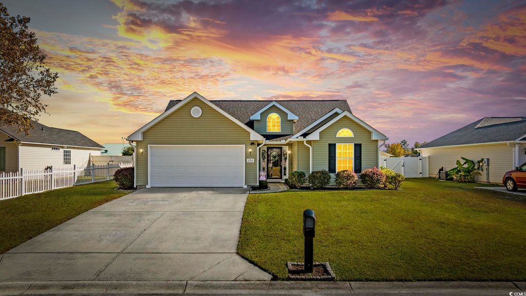 220 Hickory Springs Ct., Conway, SC 29527