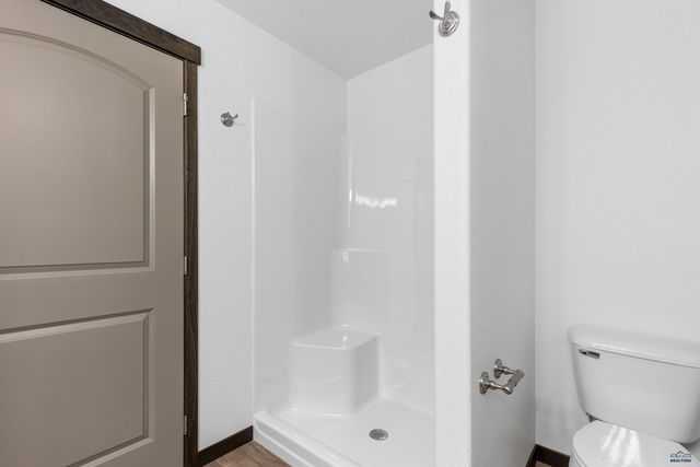 608 BULL RUN DR, Box Elder, SD 57719